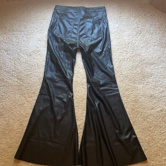 BUDDYLOVE Simpson High-Waisted Flare Leather Pants, Black, Size 29 - Picture 2 of 5